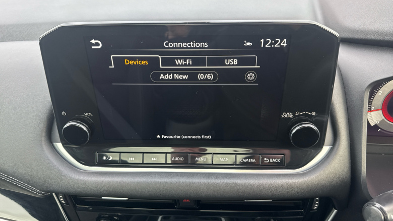 Nissan Qashqai 1.3 DiG-T MH Premiere Edition 5dr Petrol Hatchback